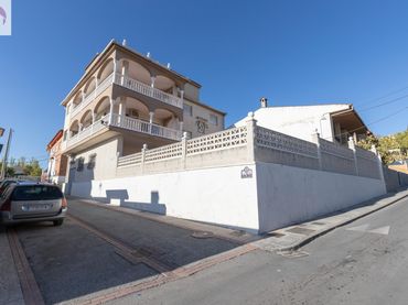 Casa aparellada amb balcó en venda a FCO JOSE GARCIA JIMENEZ