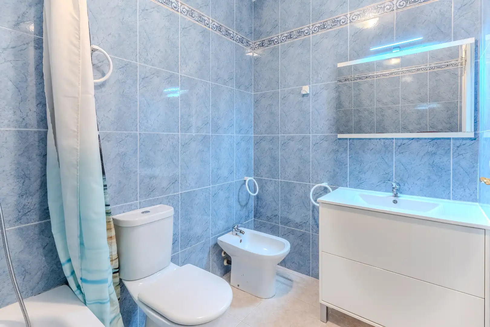 Baño de Casa o chalet en venta en L'Ametlla de Mar  con Aire acondicionado, Calefacción y Jardín privado