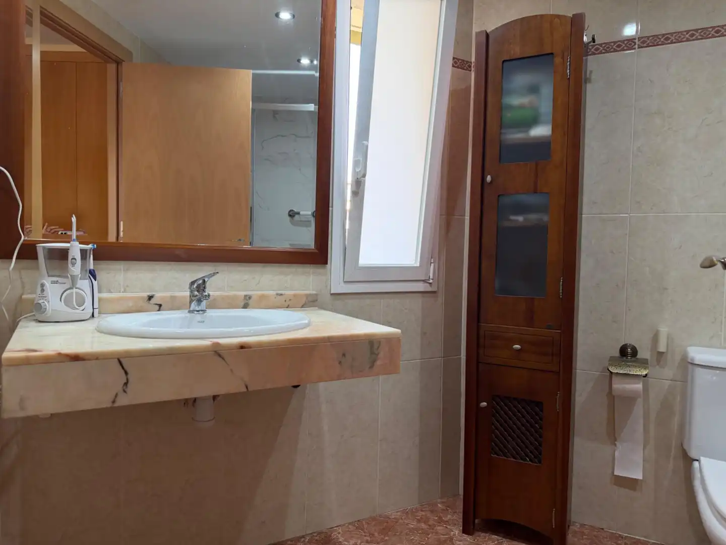 Badezimmer von Wohnung zum Verkauf in Mataró mit Klimaanlage, Heizung und Parkett