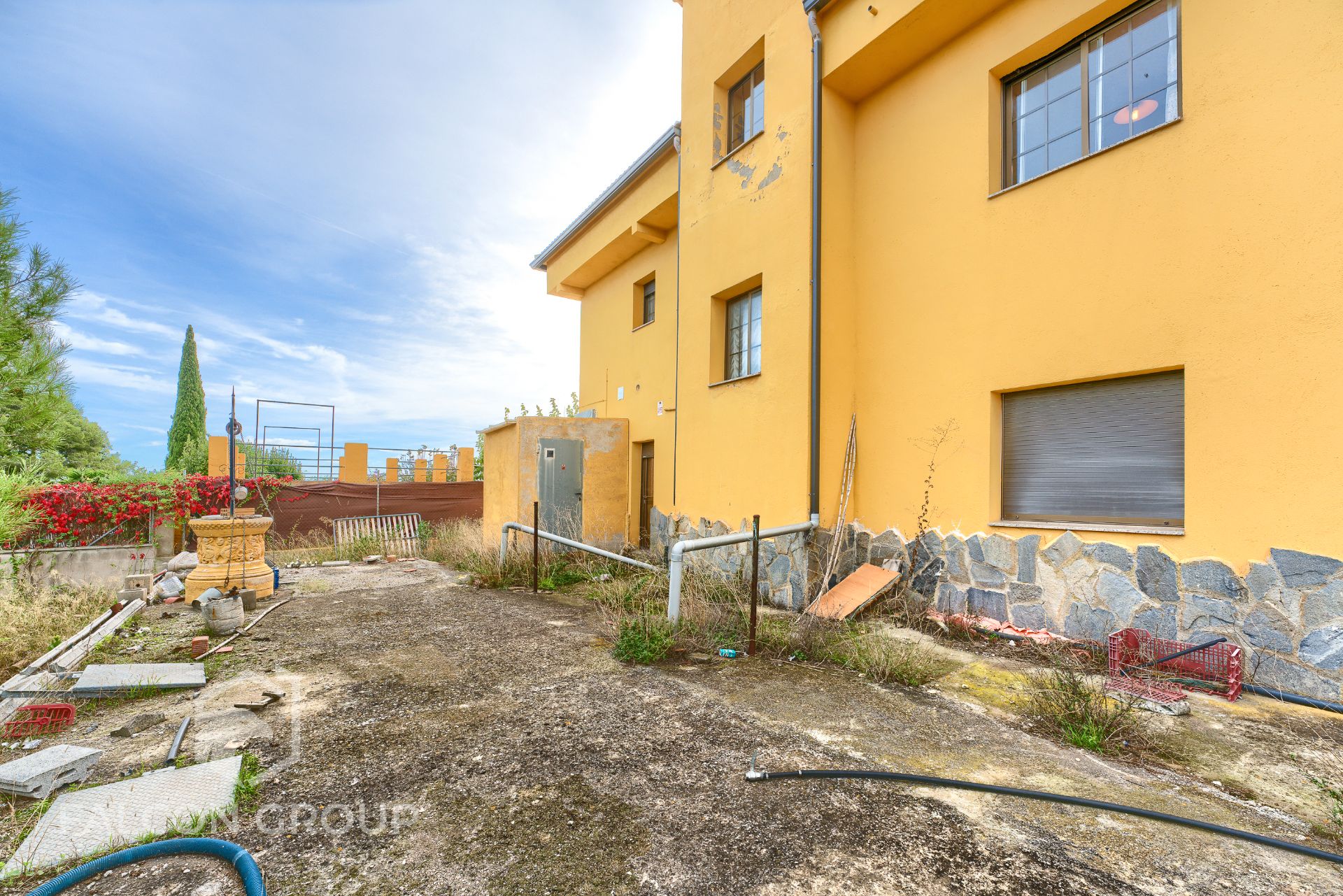 Exterior view of House or chalet for sale in Canyelles  with Heating, Private garden and Terrace