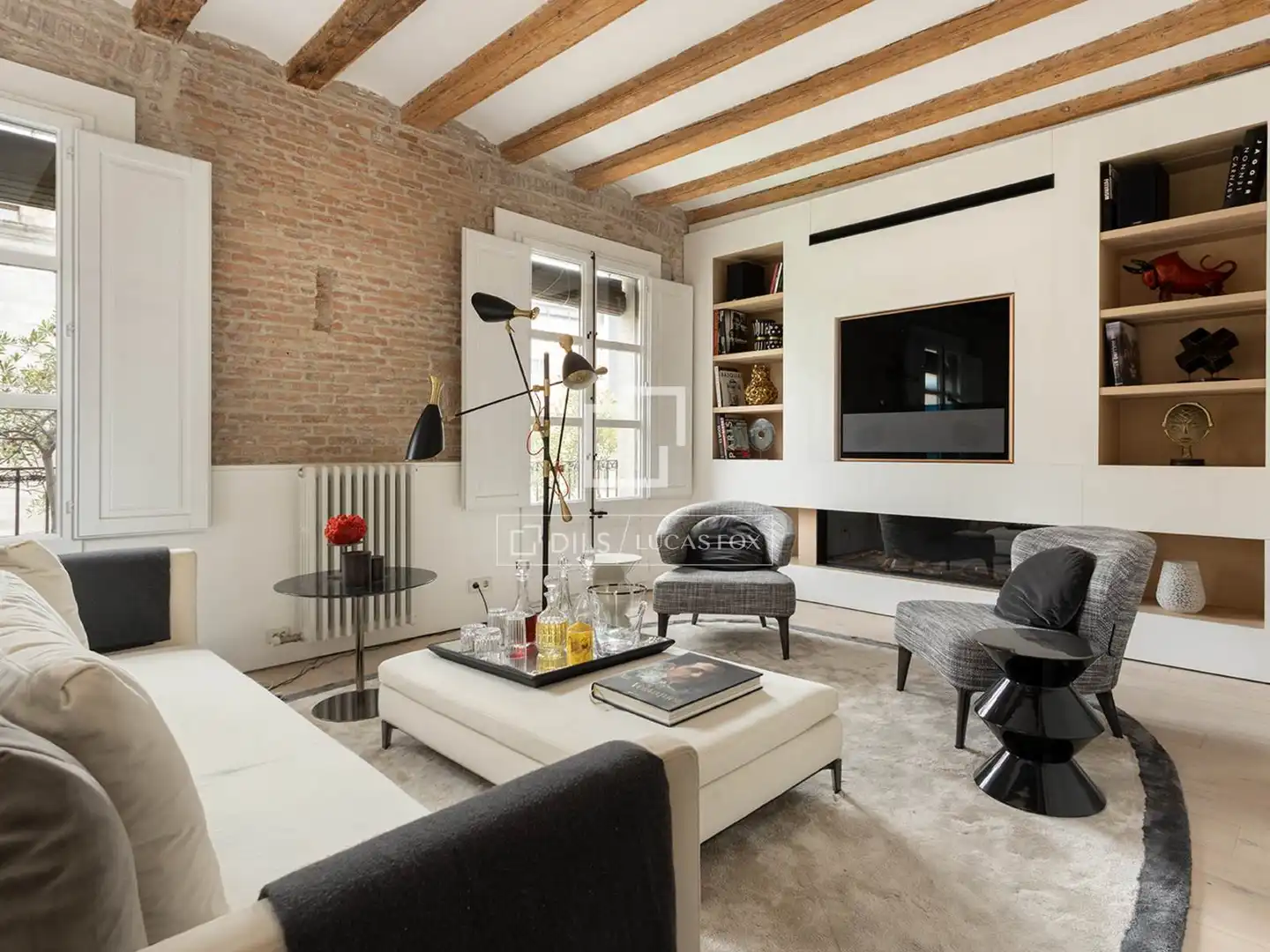 Living room of Flat for sale in Ciutat Vella