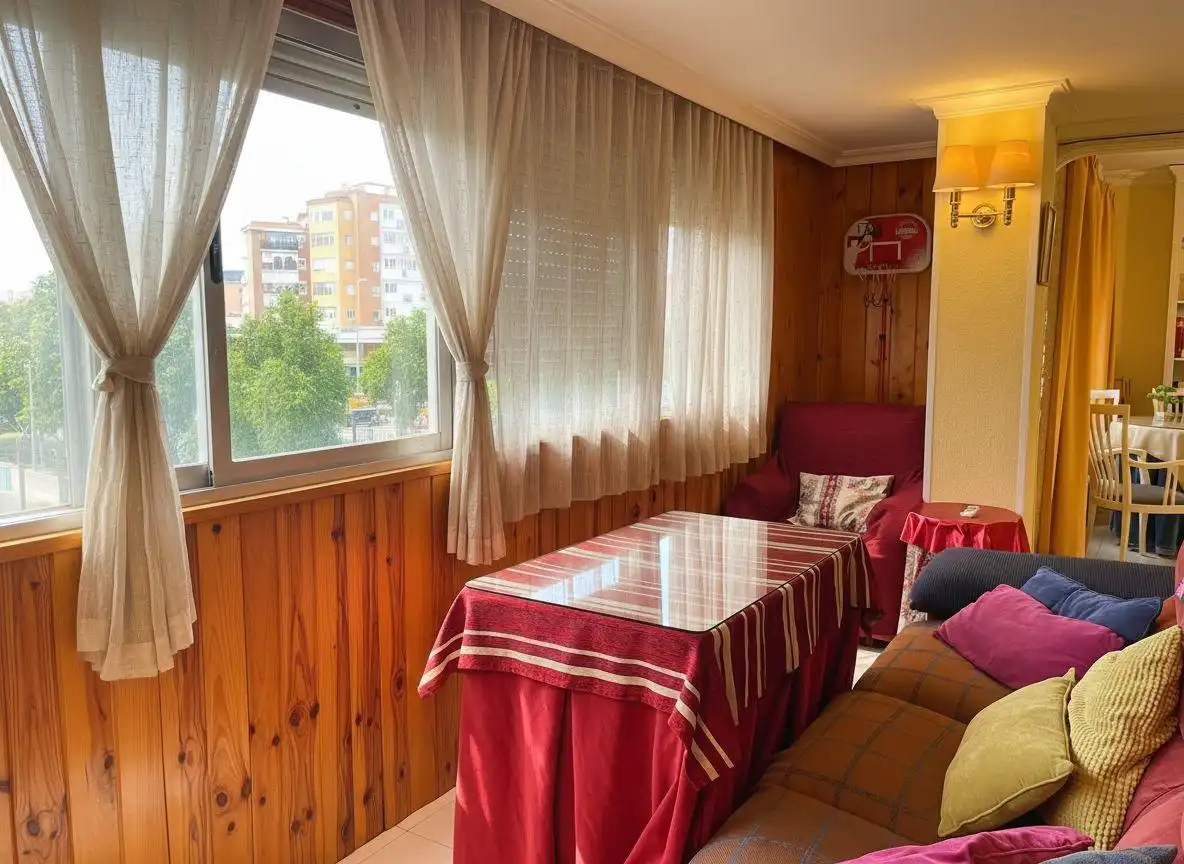 Flat for sale in El Plantinar – Avda. La Paz - El Juncal