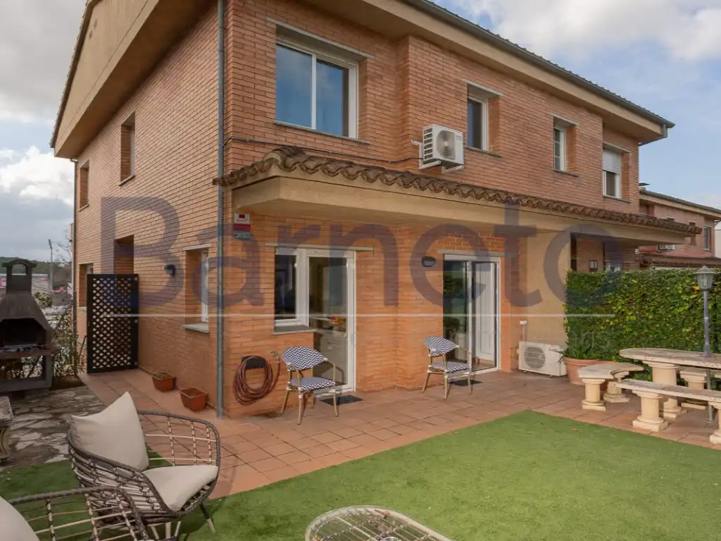 Terrace of Houses for sale in Girona  with Air Conditioner