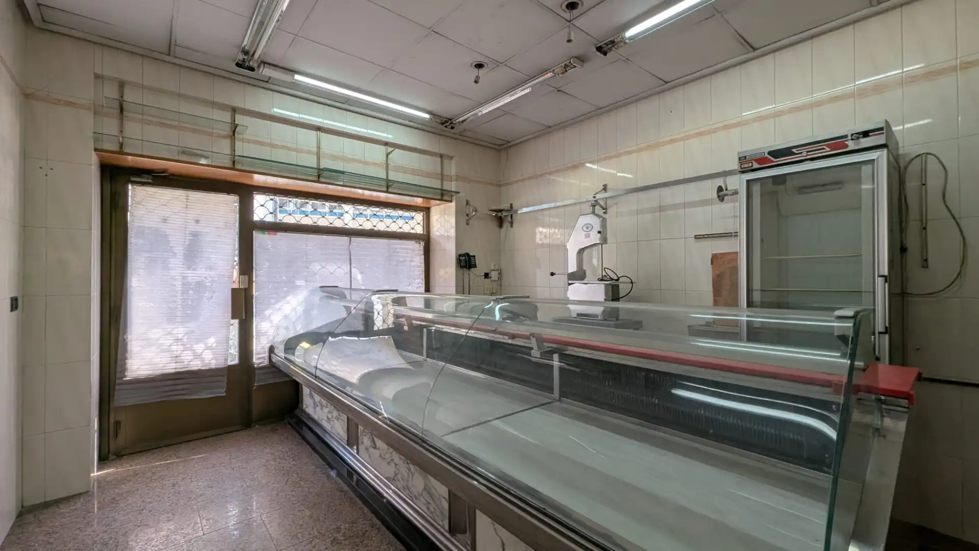 Locale commerciale in vendita a Nueva Kalea 60, imagen 2