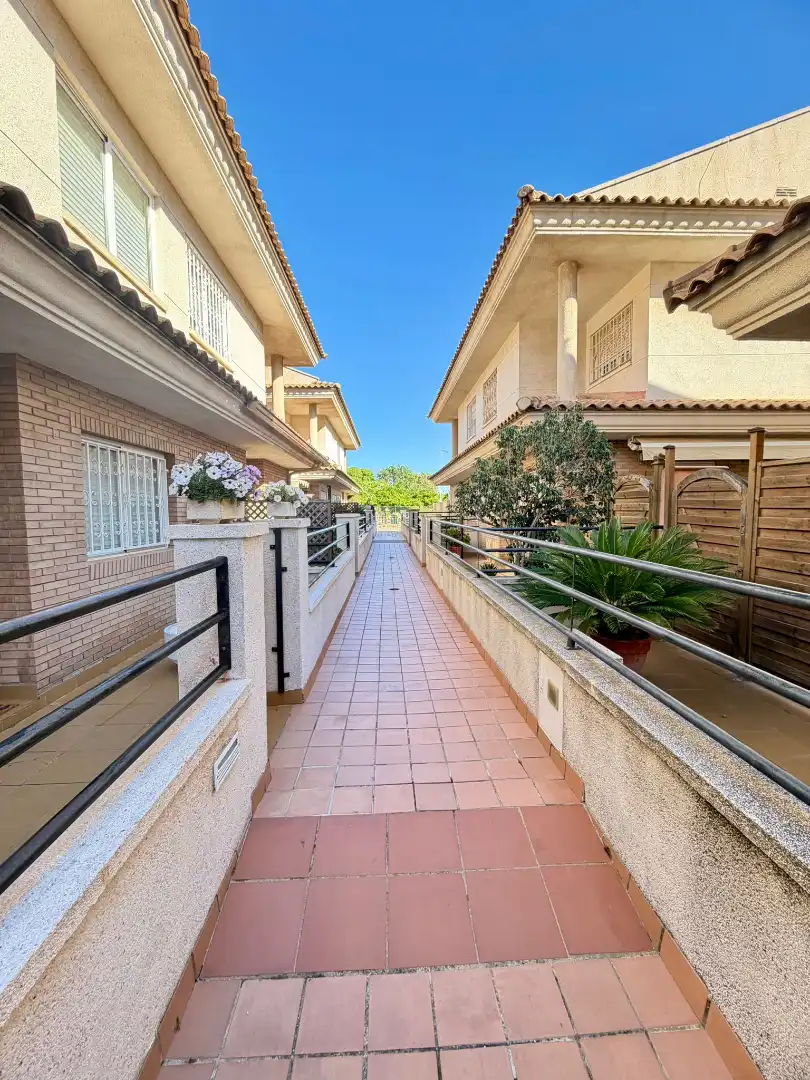Casa con terraza en venta en Regueral - Prat d'en Forés, imagen 2