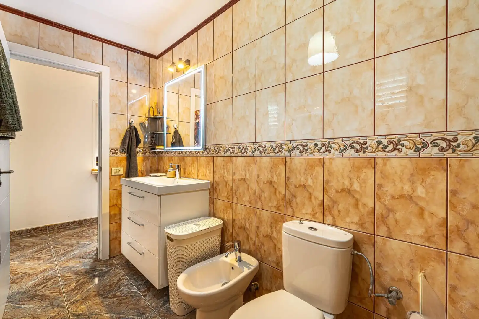Baño de Casa o chalet en venta en San Juan de la Rambla con Terraza, Trastero y Amueblado