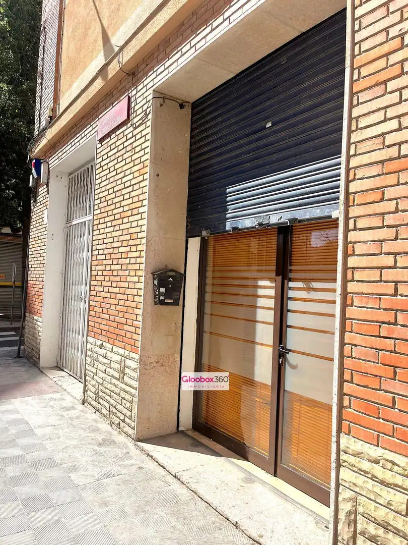 Local comercial en venda a Carrer de Frederic Soler, imagen 3
