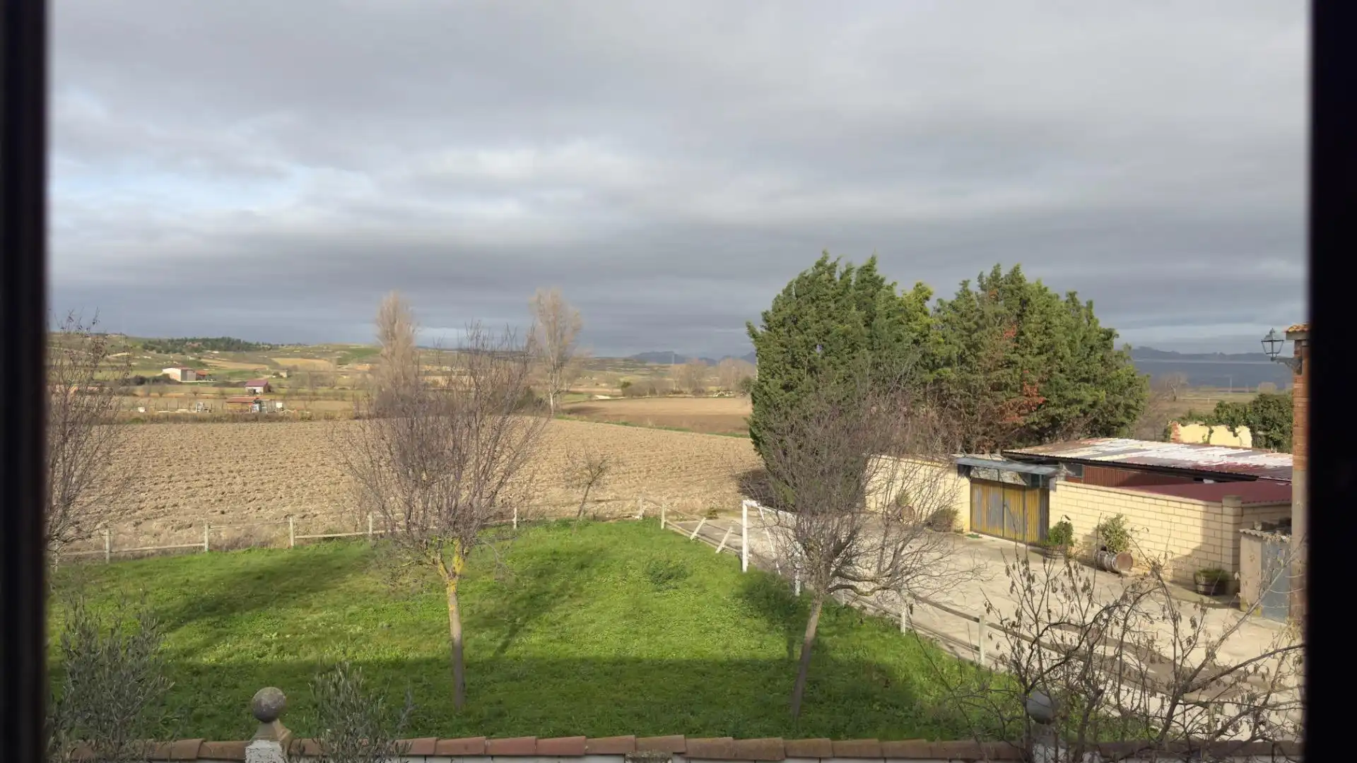 Finca rústica en venta en Baños de Rioja con Calefacción, Jardín privado y Terraza