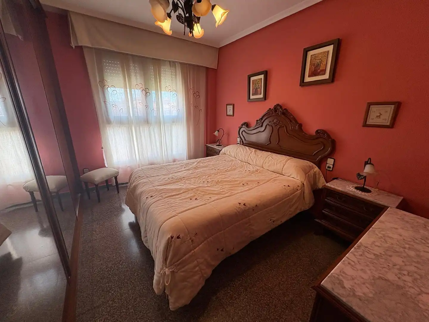 Habitación de Piso en venta en Almansa con Calefacción, Amueblado y Alarma