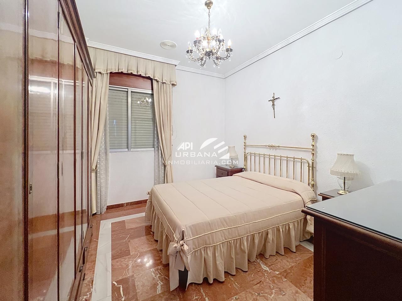 Piso en venta en El Peso, Centro