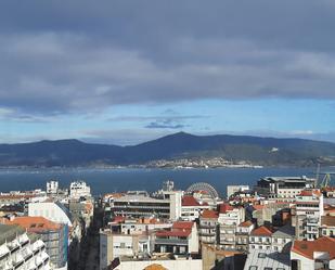 Vista exterior de Dúplex en venda en Vigo 