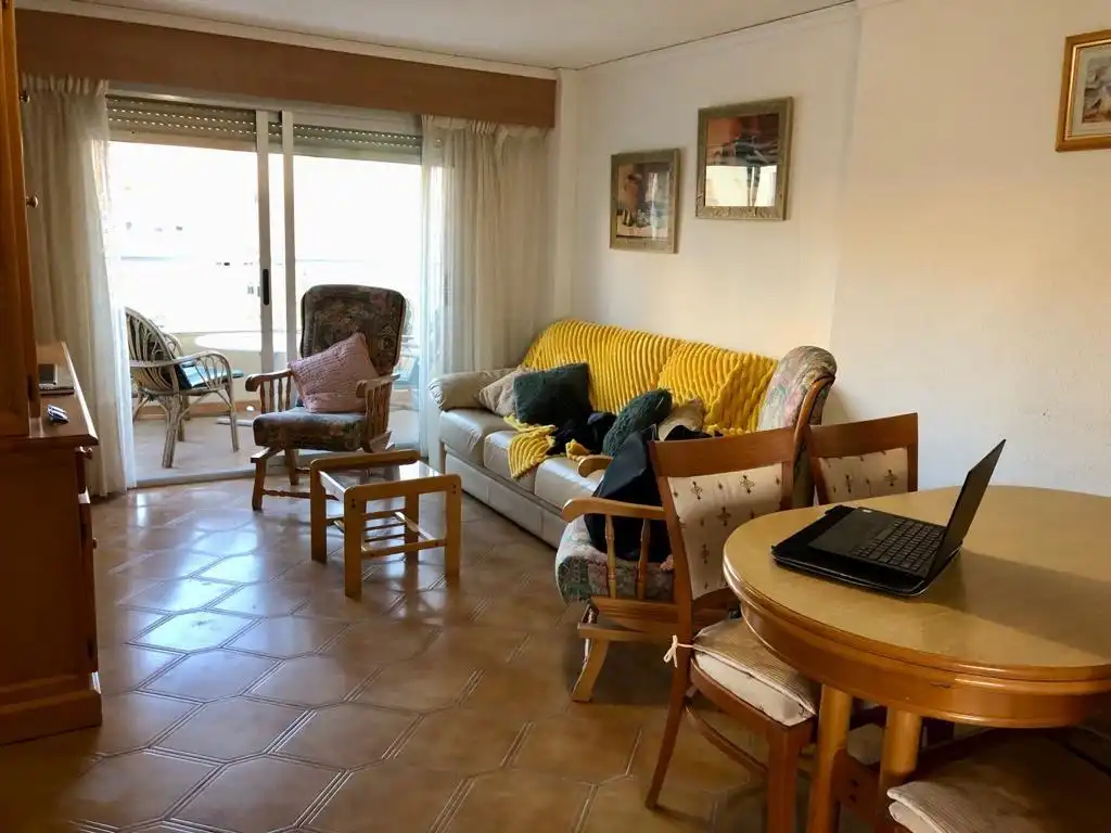 Apartments for rent in Calle VALLDIGNA, Playa de Gandia