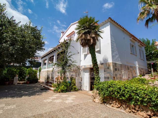 Casa-chalet en Venta en Punta Grossa