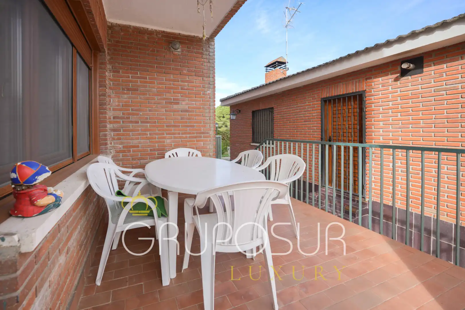 Terrassa de Casa o xalet en venda en Valladolid amb Calefacció, Jardí privat i Terrassa