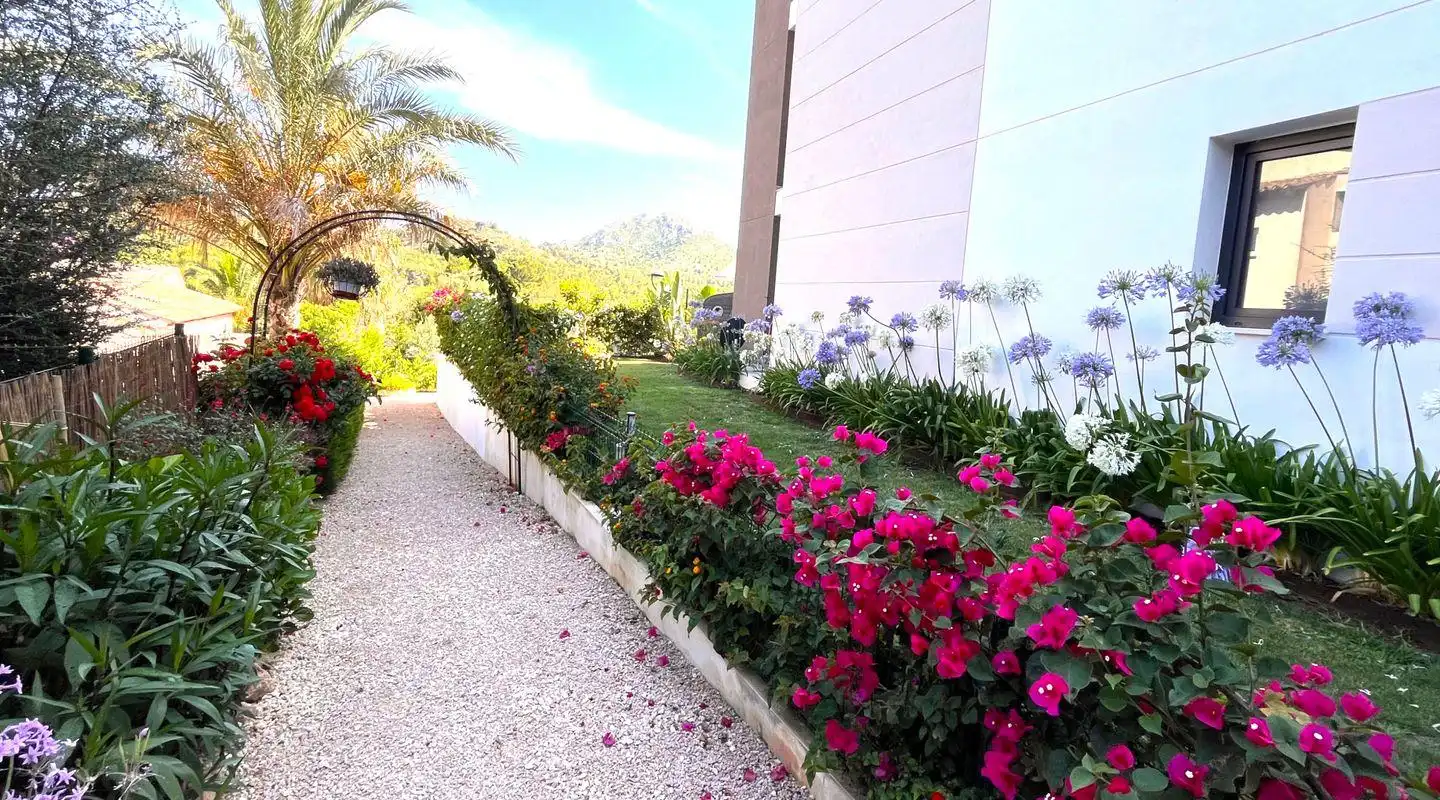 Jardín de Piso en venta en Capdepera con Aire acondicionado, Terraza y Amueblado