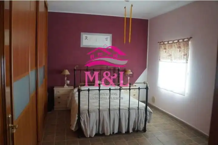 Casa en venda a Esparragalejo, imagen 2