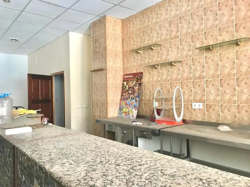 Business premises for sale in Casco Antiguo, imagen 7