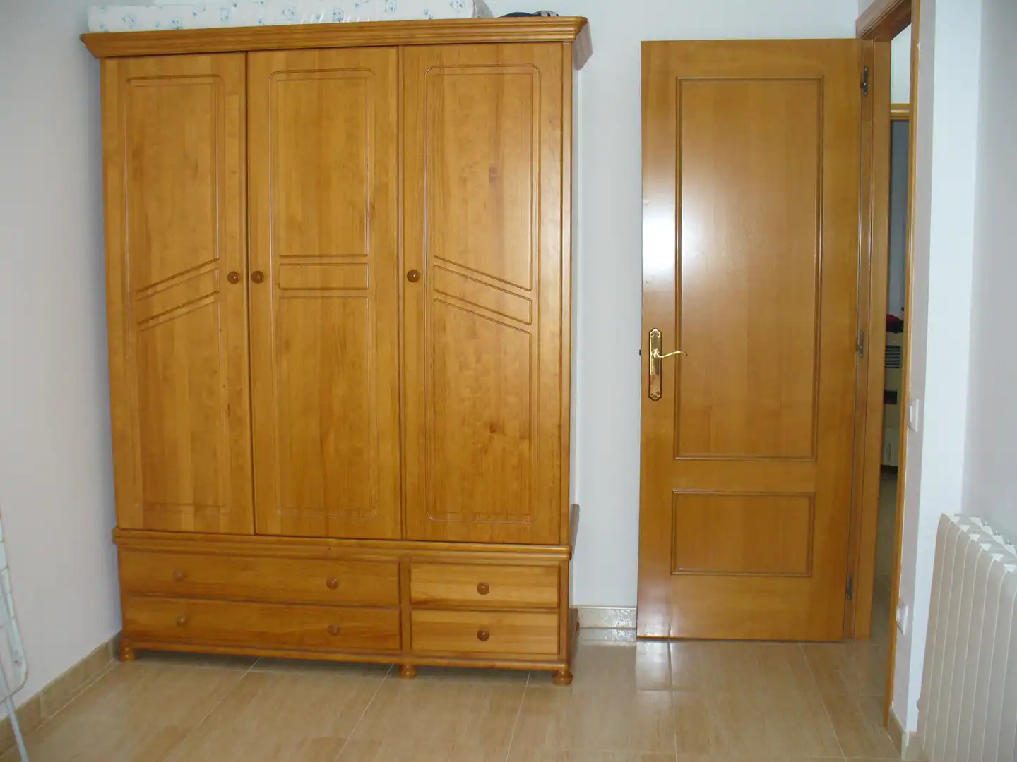 Casa aparellada amb jardí en venda a Carrer Farigola, imagen 27