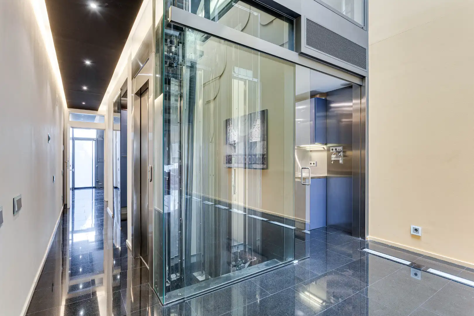 Casa adosada en venta en Barcelona con Aire acondicionado, Calefacción y Jardín privado