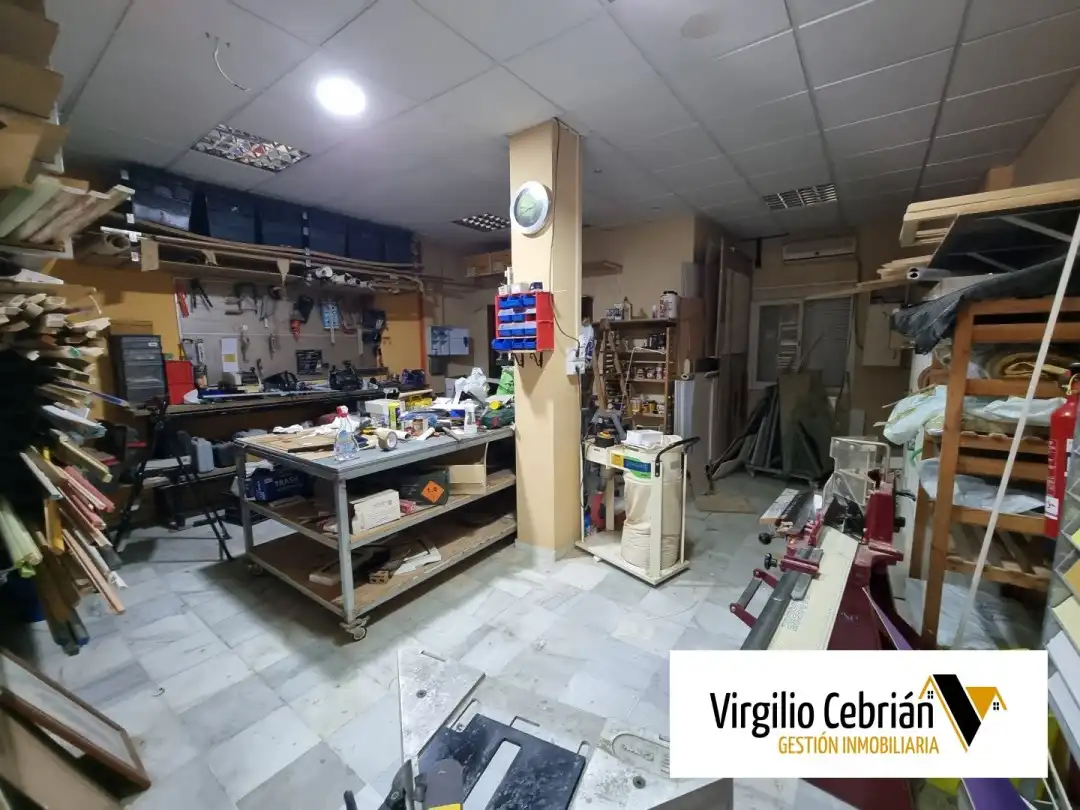 Local comercial en venda a La Laguna