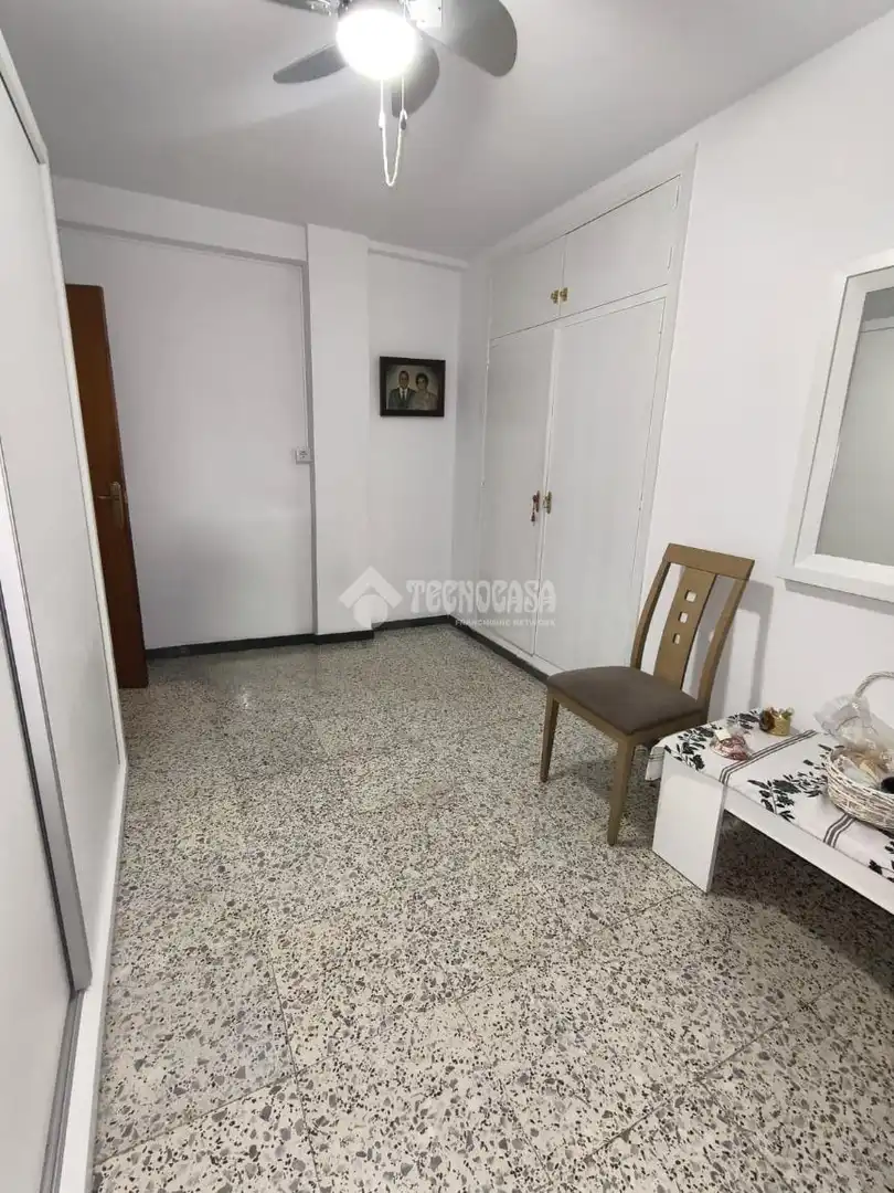 Flat for sale in Montilla  with Air Conditioner and Balcony