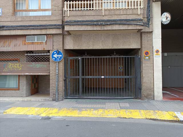 Garaje en Venta en Lorente, Juan Jose en Universidad San Francisco