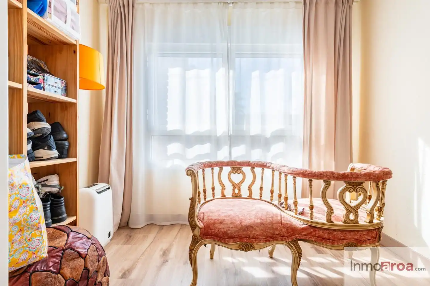 Habitación de Piso en venta en L'Eliana con Calefacción y Balcón