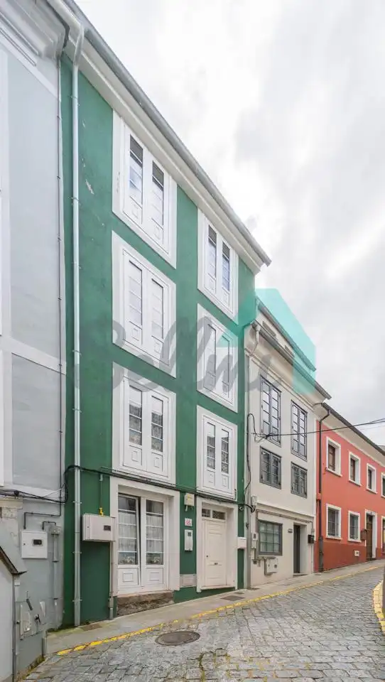 Vista exterior de Casa adosada en venta en Ribadeo con Calefacción, Jardín privado y Terraza