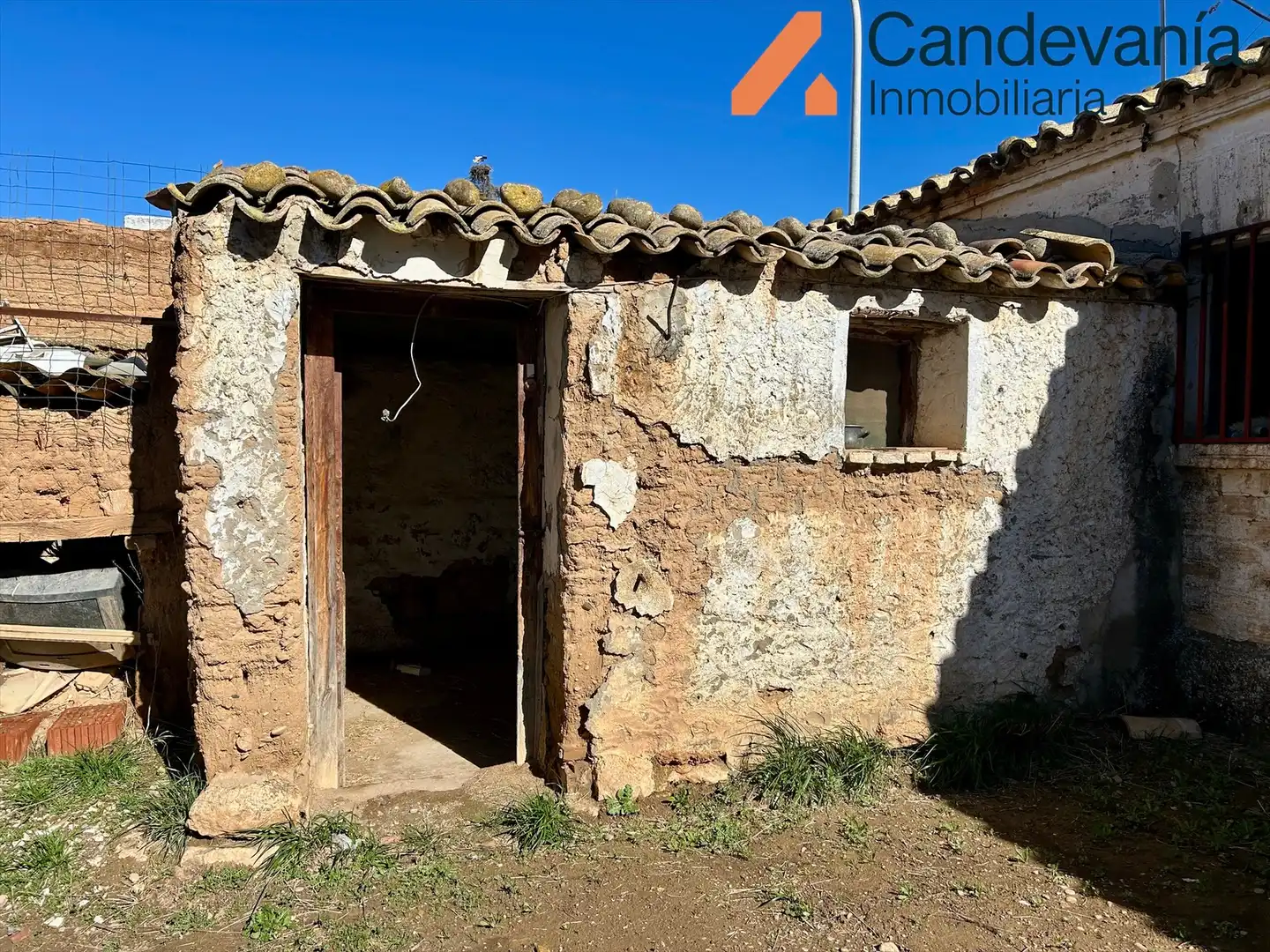 Vista exterior de Casa o xalet en venda en Zuera amb Jardí privat