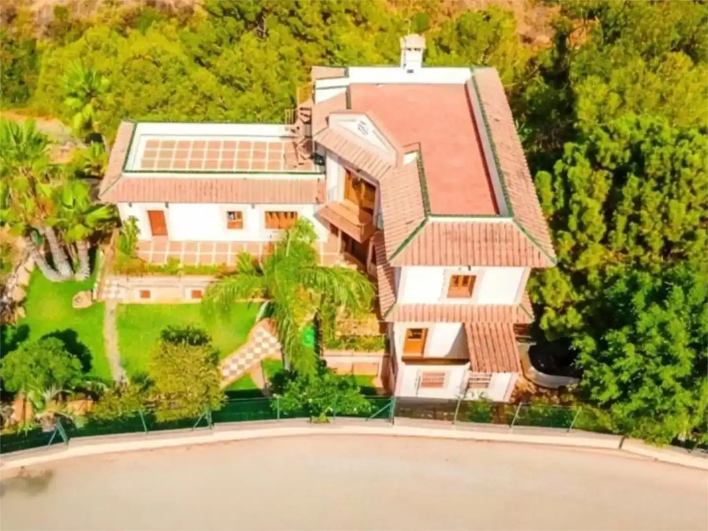 Vista exterior de Finca rústica en venda en Estepona