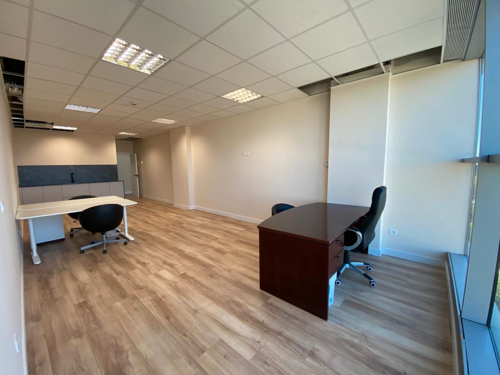 Office to rent in Rivas-Vaciamadrid  with Air Conditioner, Heating and Alarm