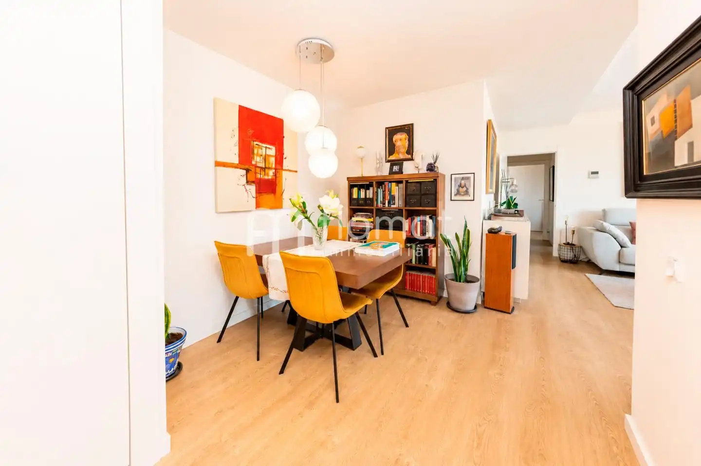 Habitación de Piso en venta en L'Hospitalet de Llobregat con Aire acondicionado, Calefacción y Terraza