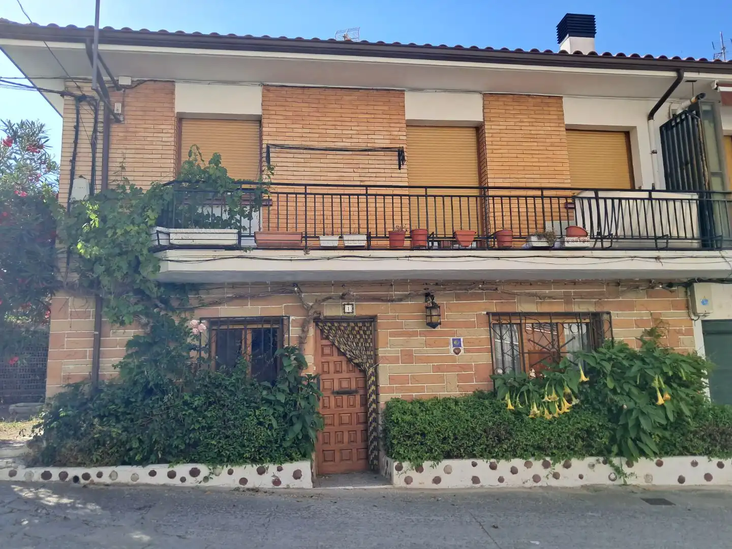Vista exterior de Casa o xalet en venda en Ayegui / Aiegi amb Balcó