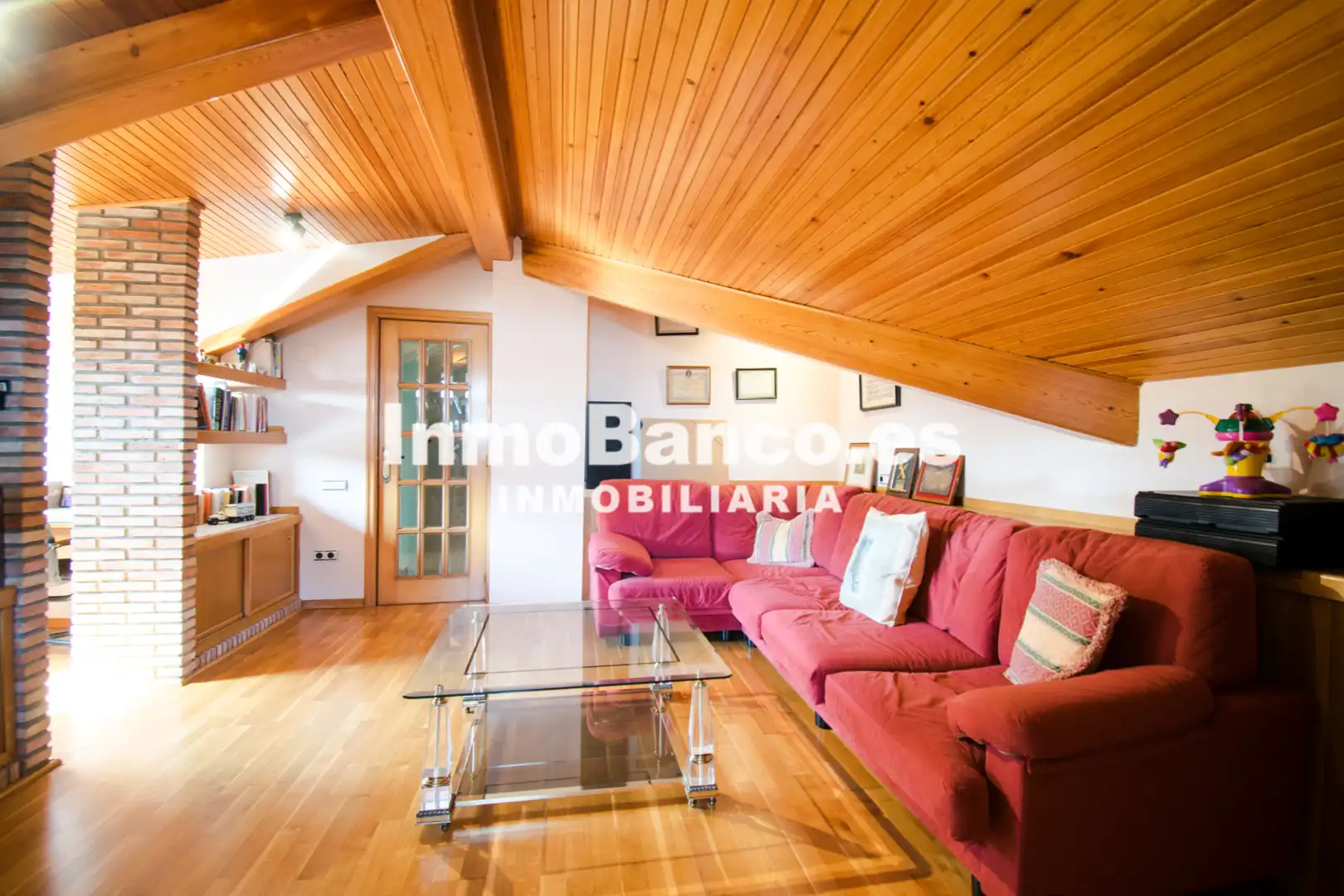 Sala de estar de Casa o chalet en venta en Chiva con Aire acondicionado, Calefacción y Jardín privado