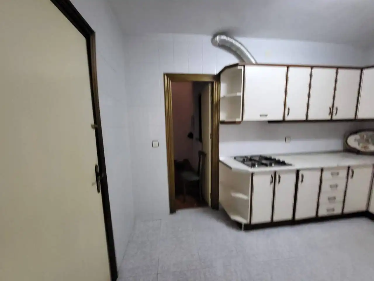 Cuina de Casa o xalet en venda en Baza amb Terrassa i Moblat