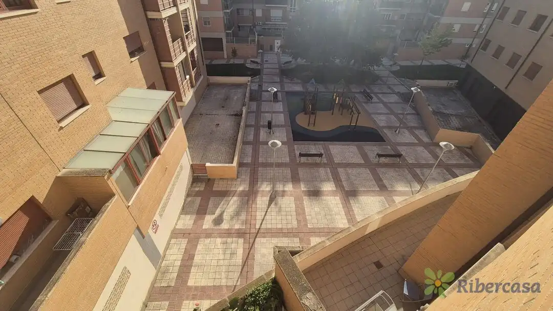 Piso con terraza en venta en Plaza de Europa, imagen 24