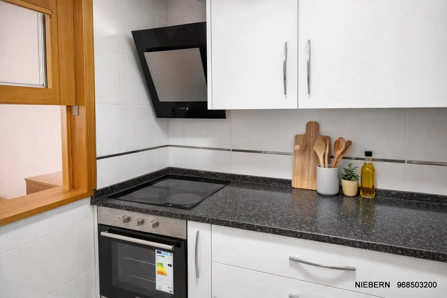 Kitchen of Flat for rent in Cartagena  with Furnished, Oven and Washing machine