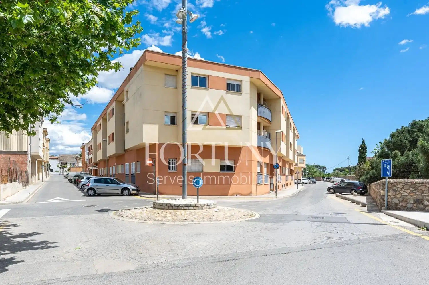 Piso con terraza en venta en del Corralot