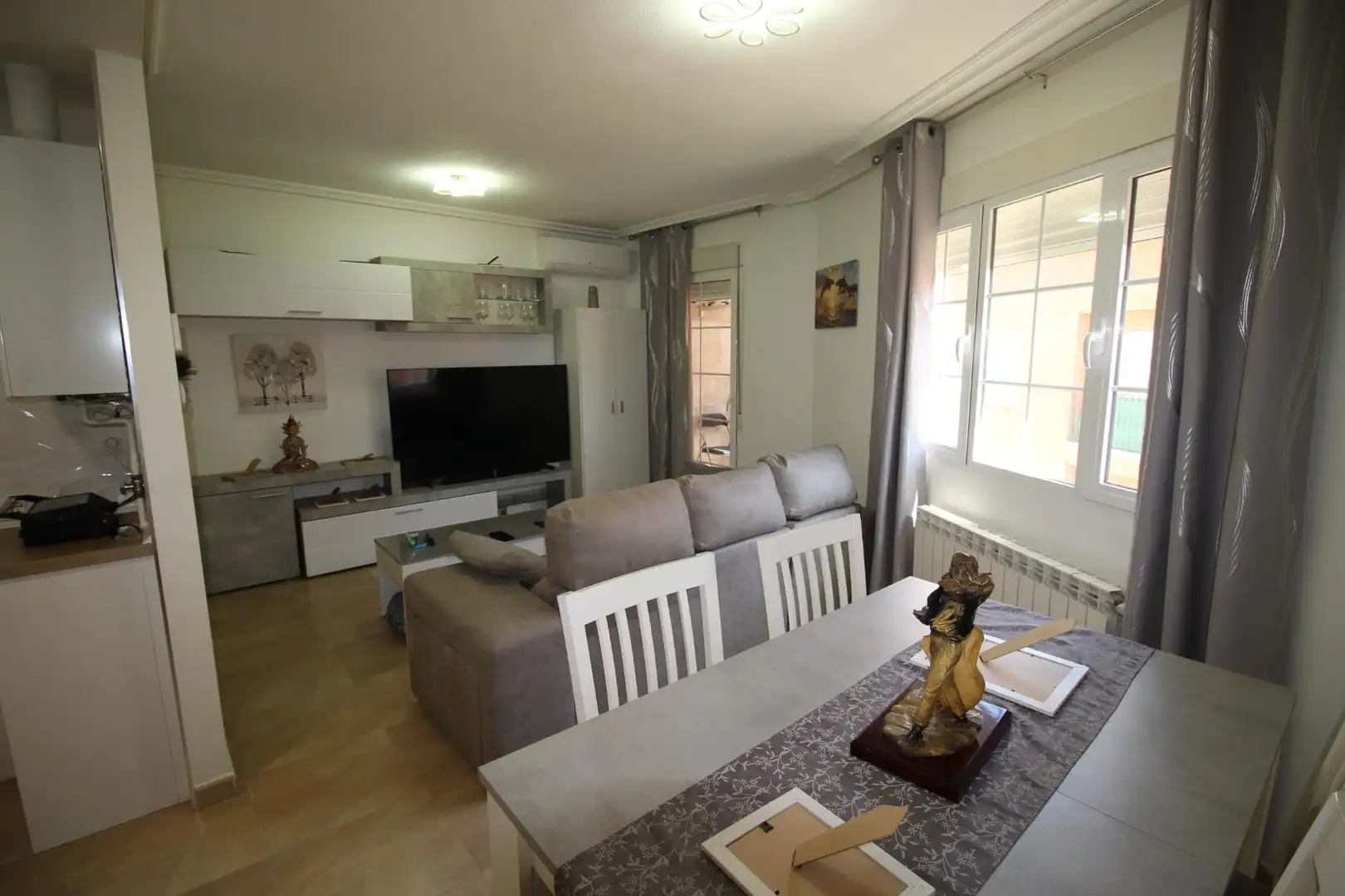 Sala de estar de Piso en venta en Puertollano con Aire acondicionado, Calefacción y Amueblado