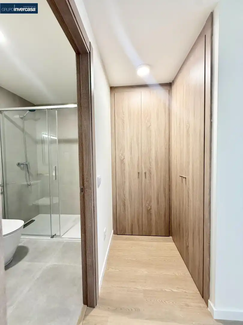 Badezimmer von Wohnung zur Miete in Quart de Poblet mit Klimaanlage, Abstellraum und Möbliert