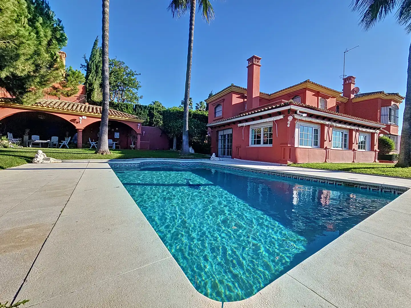 Casa amb piscina en venda a Seghers