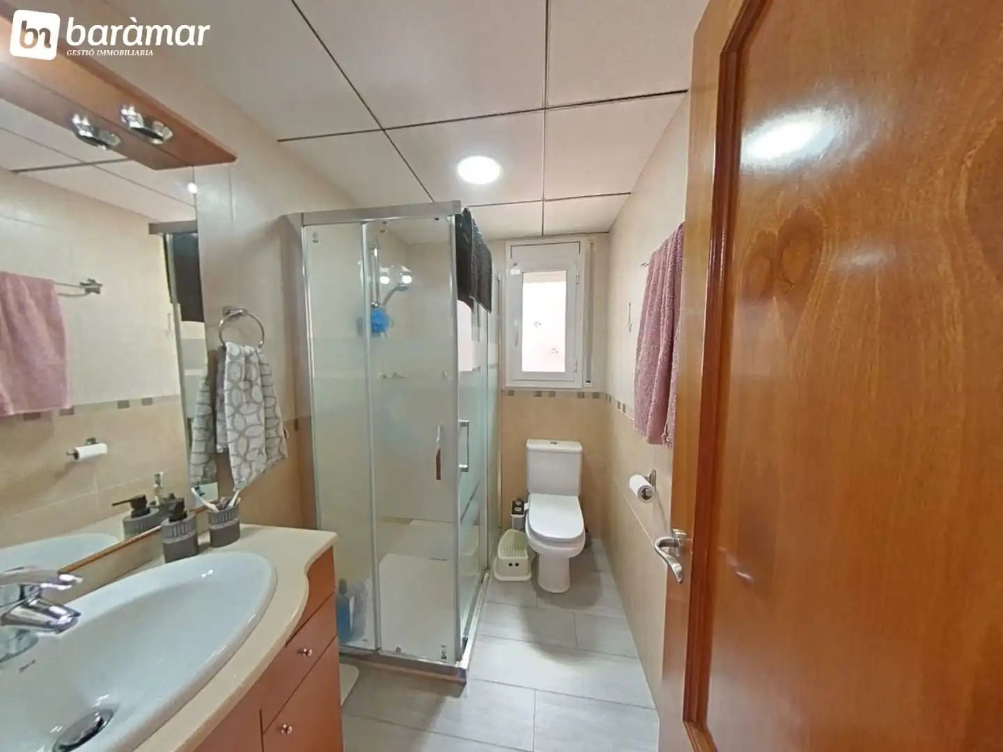 Baño de Piso en venta en Creixell con Aire acondicionado, Calefacción y Terraza