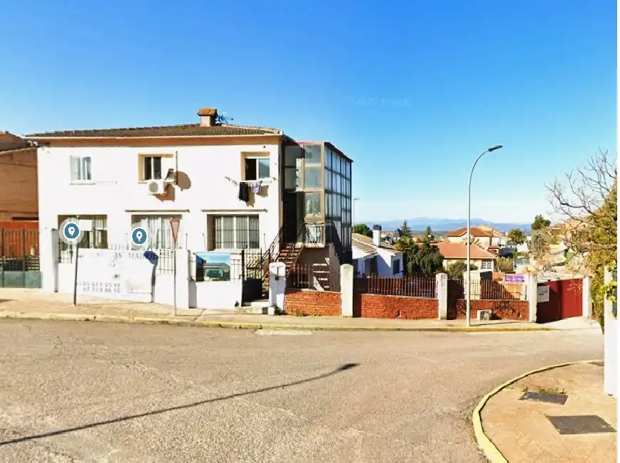 Exterior view of Houses for sale in Casarrubios del Monte  with Air Conditioner and Furnished