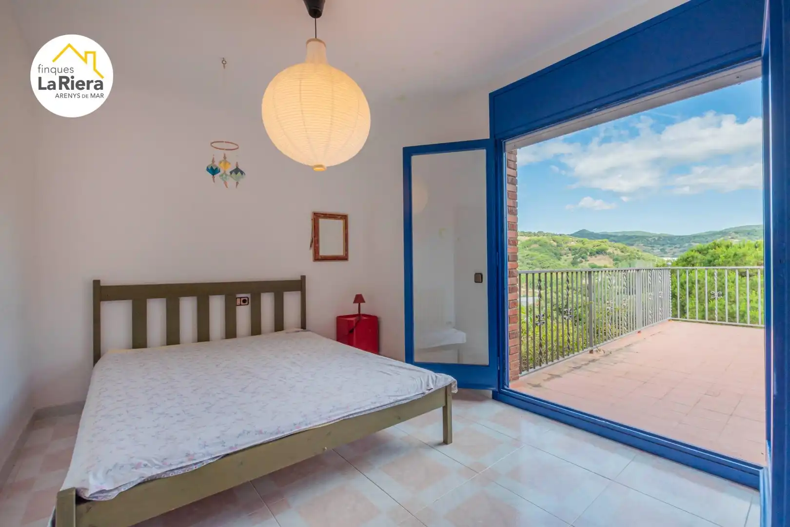 Dormitori de Casa o xalet en venda en Arenys de Munt amb Calefacció, Jardí privat i Piscina