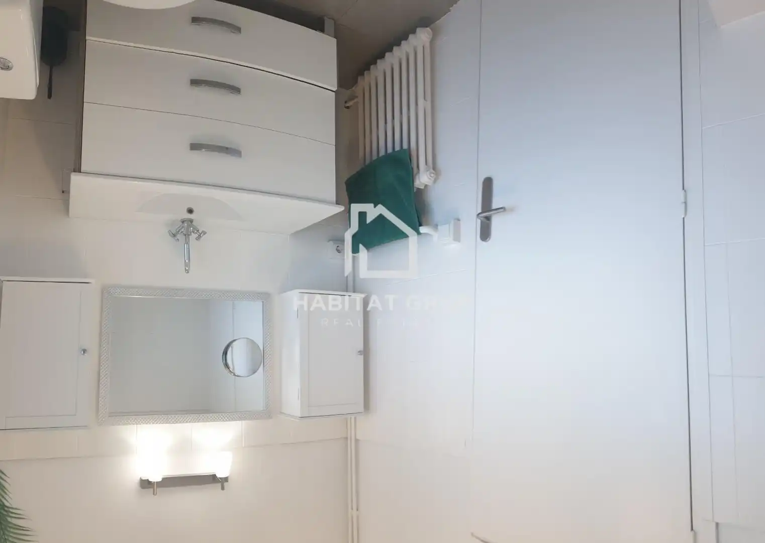 Dormitori de Pis en venda en Torelló amb Aire condicionat, Calefacció i Terrassa