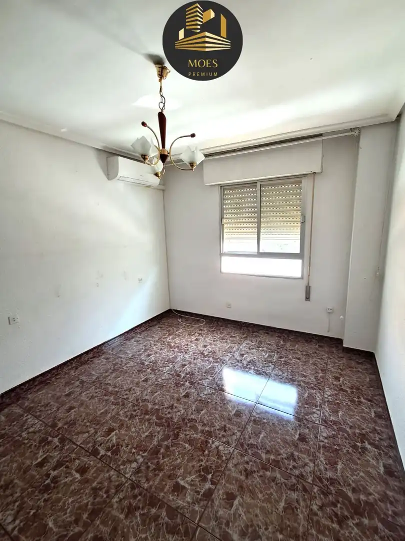 Piso con ascensor en venta en Linarejos, imagen 11