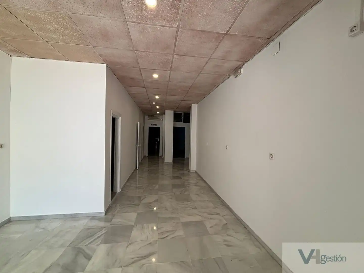 Local commercial à vendre à Villamartín, imagen 8