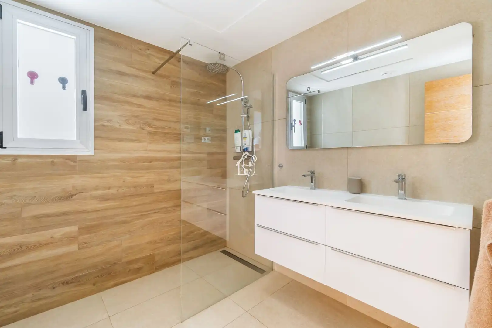 Baño de Casa o chalet de alquiler en Guardamar del Segura con Aire acondicionado, Jardín privado y Terraza