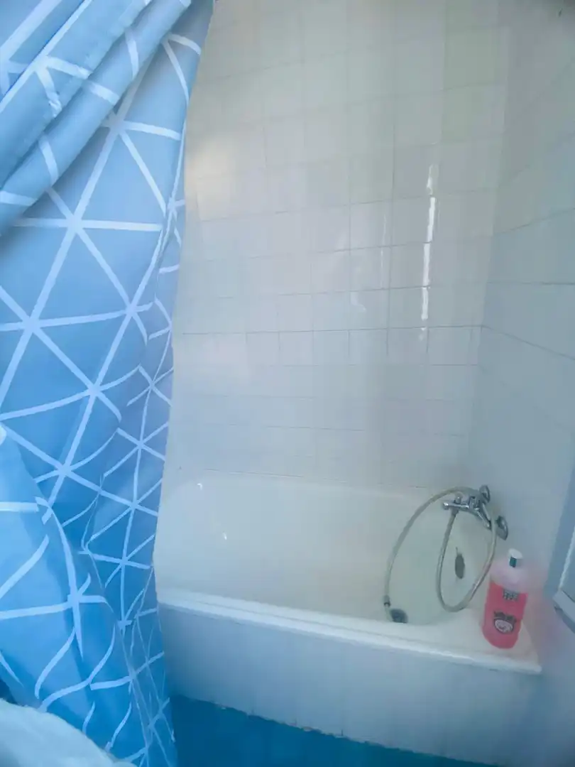 Bany de Casa adosada en venda en Estepona amb Terrassa i Piscina comunitària