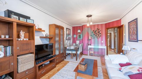 Foto 5 von Wohnung zur Miete in Armando Collar, San Lázaro - Otero - Villafría, Oviedo